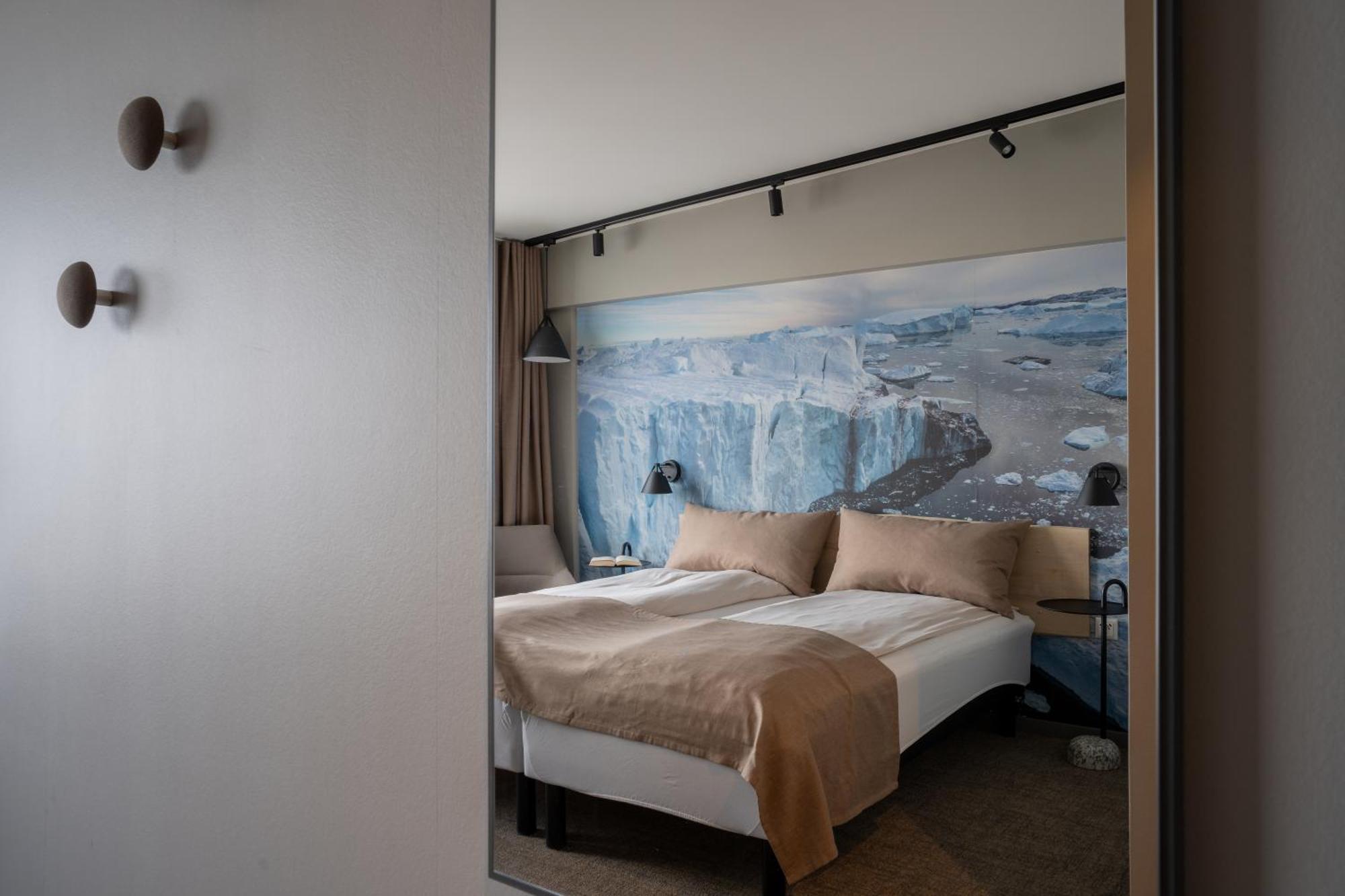 Hotel Hvide Falk Ilulissat Extérieur photo